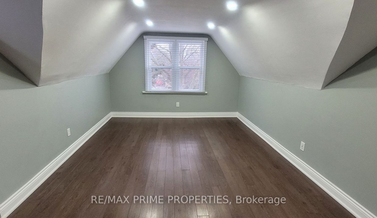 8 Elgin second bdrm2