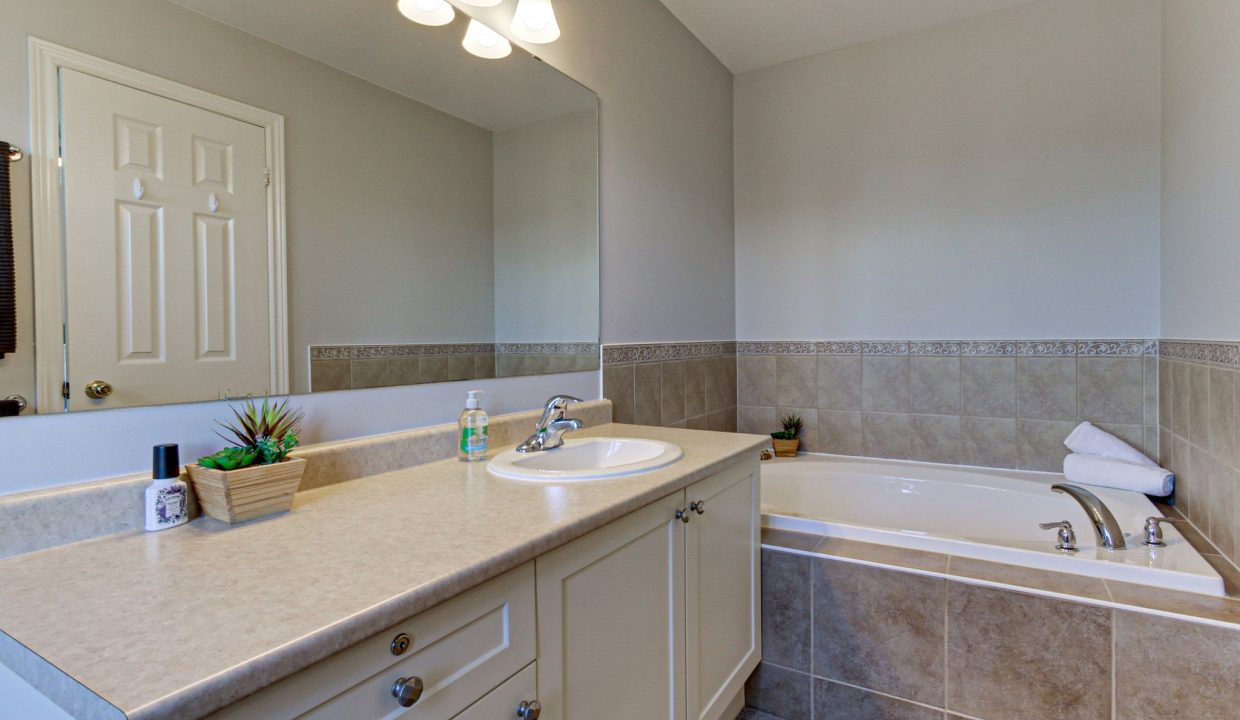 32-web-or-mls-148-harvest-hills-blvd